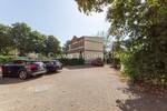 Plauen-Neundorf: 2-Zimmer-Dachgeschoßwohnung mit EBK & Stellplatz