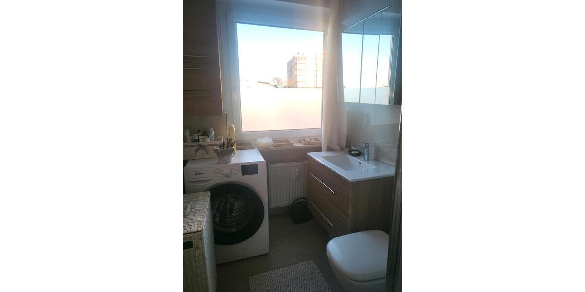 Wohnen auf Zeit Germering - 3 Zimmer, 60 m&sup2;, 1.000&euro; | Angebot:24364395