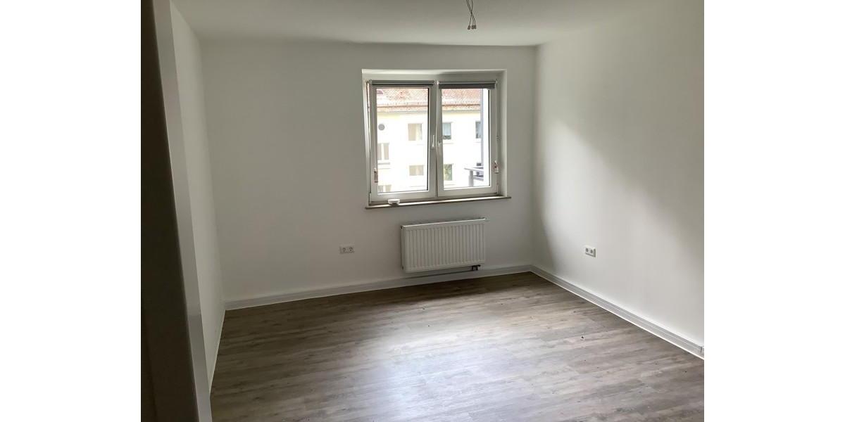Etagenwohnung Nürnberg Falkenheim - 3 Zimmer, 62 m&sup2;, 774&euro; | Angebot:26275437