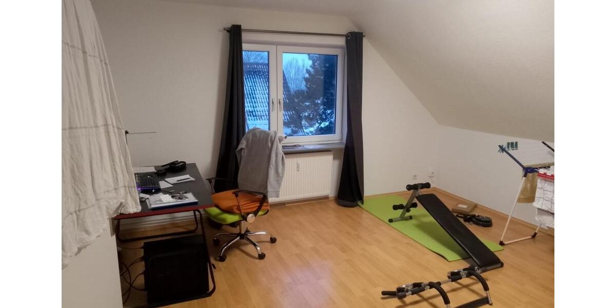 Dachgeschoßwohnung Cuxhaven Groden - 3 Zimmer, 61 m&sup2;, 725&euro; | Angebot:24890441