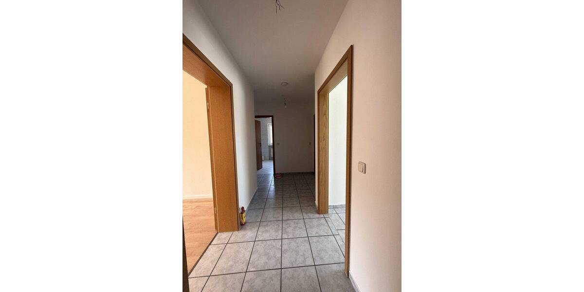 Etagenwohnung Lichtenau - 3 Zimmer, 77 m&sup2;, 925&euro; | Angebot:26820853