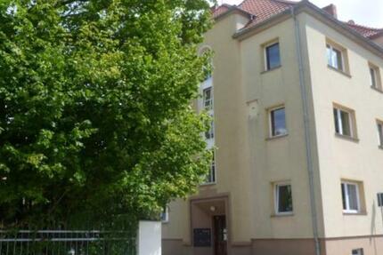 Wohnung Sangerhausen - 3 Zimmer, 82 m&sup2;, 425&euro; | Angebot:21526607