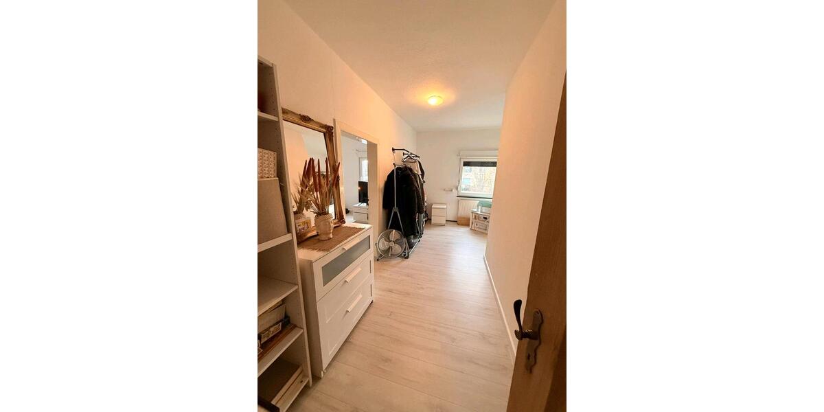 Etagenwohnung Neuwied Block - 4 Zimmer, 120 m&sup2;, 1.100&euro; | Angebot:24328140