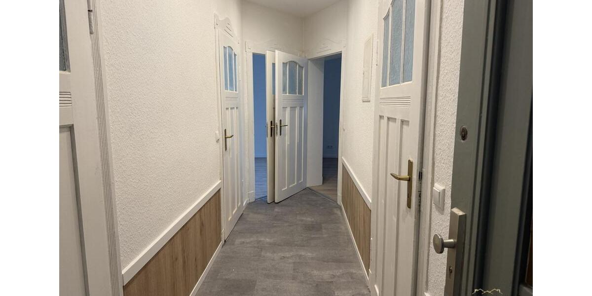 Erdgeschoßwohnung Bitterfeld-Wolfen Bitterfeld - 3 Zimmer, 78 m&sup2;, 500&euro; | Angebot:22081258