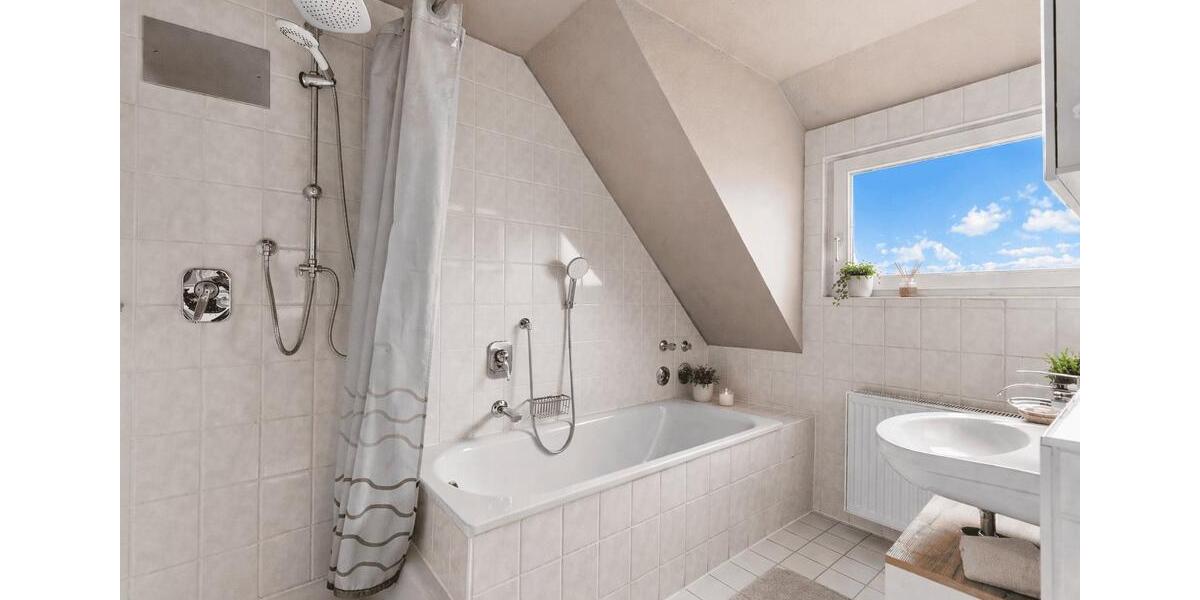 Maisonettenwohnung Albstadt Gemarkung Burgfelden - 4 Zimmer, 102 m&sup2;, 900&euro; | Angebot:26336055