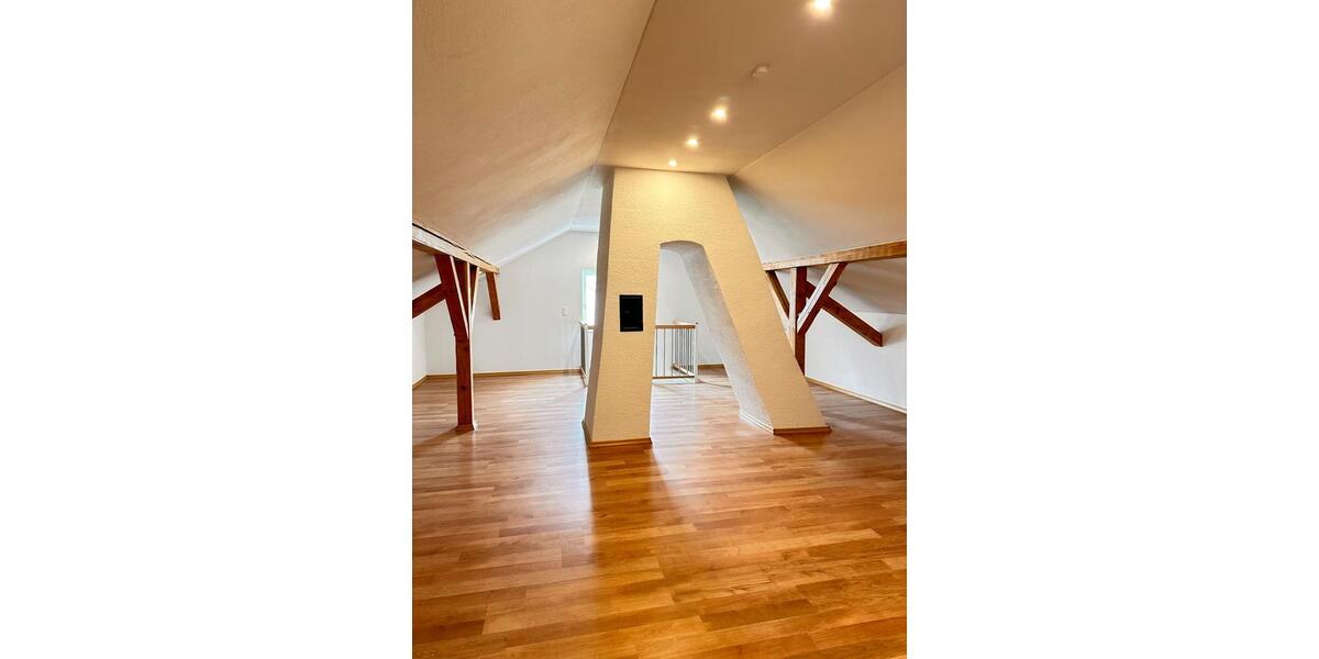 Etagenwohnung Waldmünchen - 3 Zimmer, 60 m&sup2;, 730&euro; | Angebot:25540034