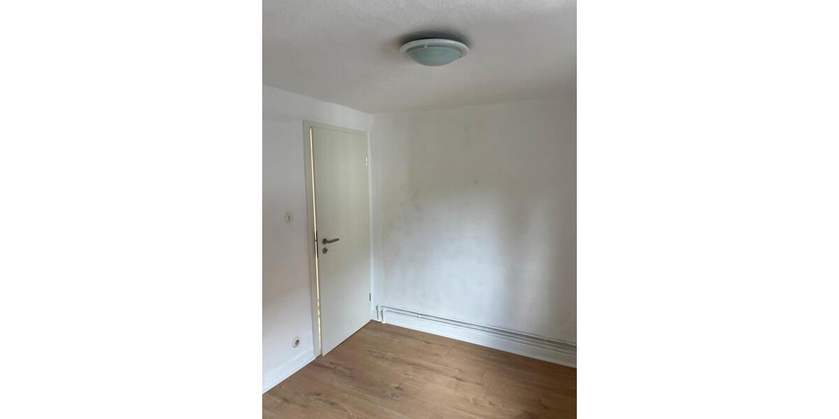 Einfamilienhaus Braunfels - 7 Zimmer, 140 m&sup2;, 1.000&euro; | Angebot:25088036