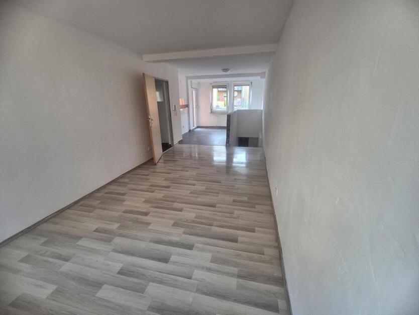 +++Moderne Maisonette mit 4 Zimmer, Terrasse und Garage im Herzen der Stadt – sofort verfügbar+++