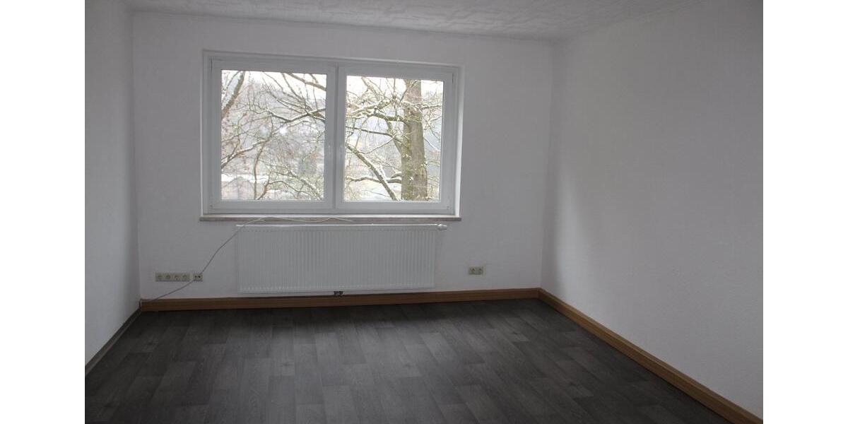 Etagenwohnung Grünhainichen - 3 Zimmer, 62 m&sup2;, 372&euro; | Angebot:21977968