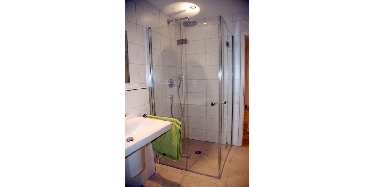 Etagenwohnung Korschenbroich - 3 Zimmer, 76 m&sup2;, 1.400&euro; | Angebot:23862041