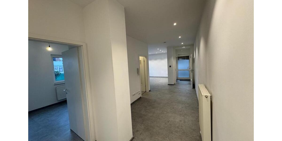 Erdgeschoßwohnung Haßfurt - 3 Zimmer, 78 m&sup2;, 950&euro; | Angebot:24870733