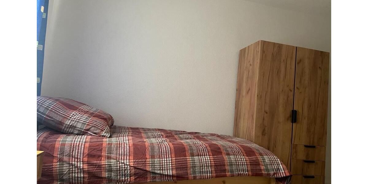 Etagenwohnung Berkheim - 1 Zimmer, 20 m&sup2;, 600&euro; | Angebot:25987911