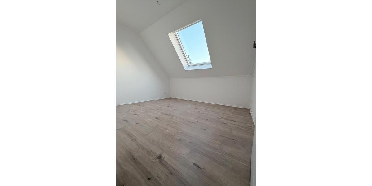 Doppelhaushälfte Salzhausen - 5.5 Zimmer, 120 m&sup2;, 1.800&euro; | Angebot:25721804