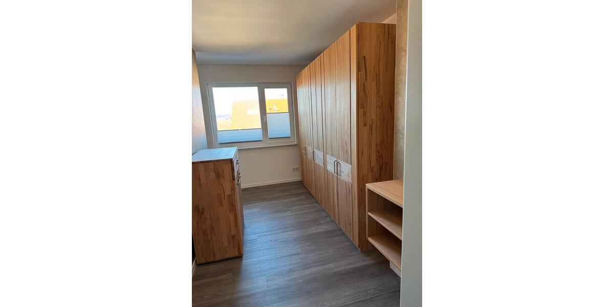 Einfamilienhaus Werra-Suhl-Tal Tal - 3 Zimmer, 160 m&sup2;, 1.300&euro; | Angebot:25999855