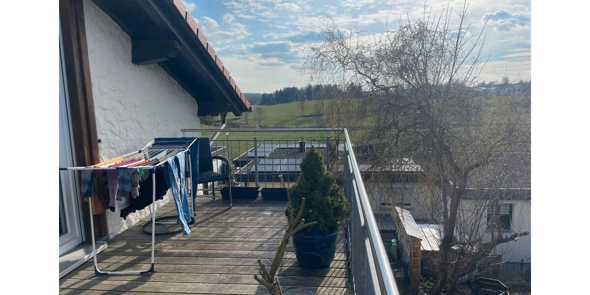 Dachgeschoßwohnung Kißlegg - 2.5 Zimmer, 67 m&sup2;, 900&euro; | Angebot:26608954