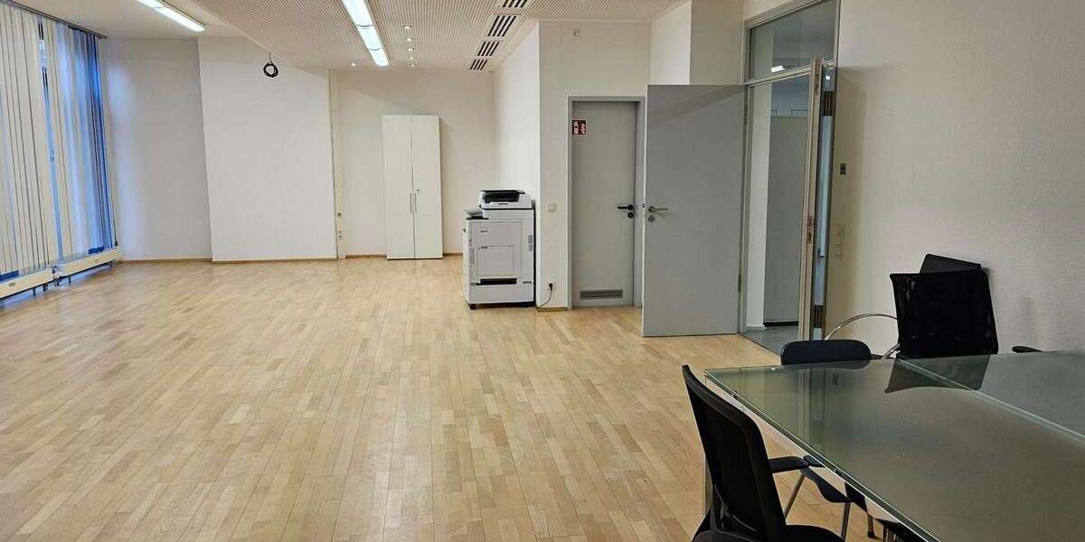 Gewerbeobjekt Freiburg Rieselfeld - 2.600&euro; | Angebot:23029930