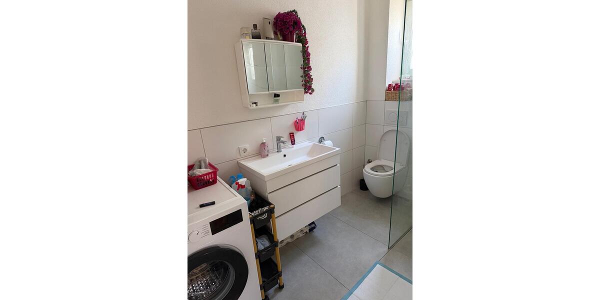 Erdgeschoßwohnung Singen (Hohentwiel) - 1 Zimmer, 63 m&sup2;, 850&euro; | Angebot:26185017