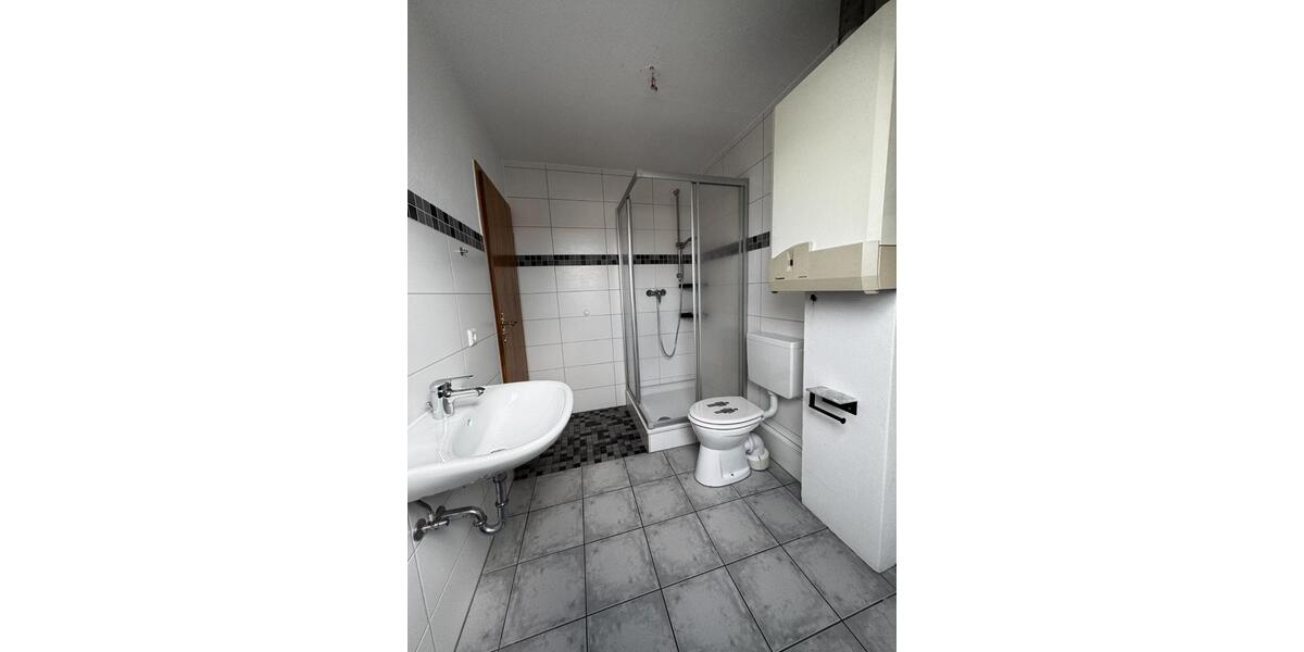 Dachgeschoßwohnung Osterode am Harz - 3 Zimmer, 60 m&sup2;, 380&euro; | Angebot:25415018