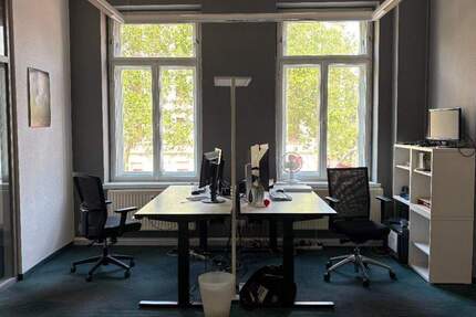 Attraktive Schreibtischplätze und ansprechender Büroraum - All-in-Miete zimmer
