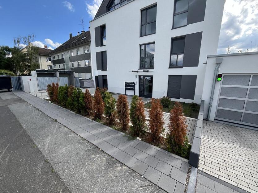 Komfortable 2-Zimmer-Wohnung in Mainz-Kastel: Neubau 2023, Balkon, Einbauküche, Tiefgarage zimmer