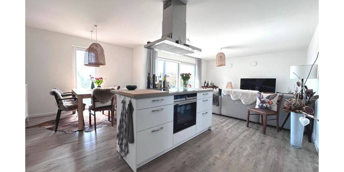 Etagenwohnung Kressbronn am Bodensee Kressbronn - 3 Zimmer, 108 m&sup2;, 1.480&euro; | Angebot:26256889