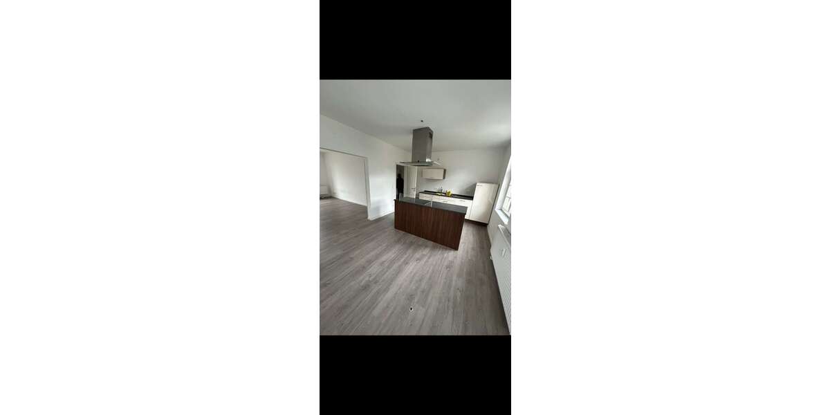 Etagenwohnung Schönberg - 4 Zimmer, 98 m&sup2;, 850&euro; | Angebot:27069116