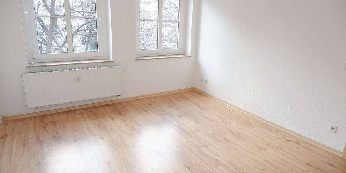 Zimmer Chemnitz Lutherviertel - 2 Zimmer, 45 m&sup2;, 285&euro; | Angebot:26128063