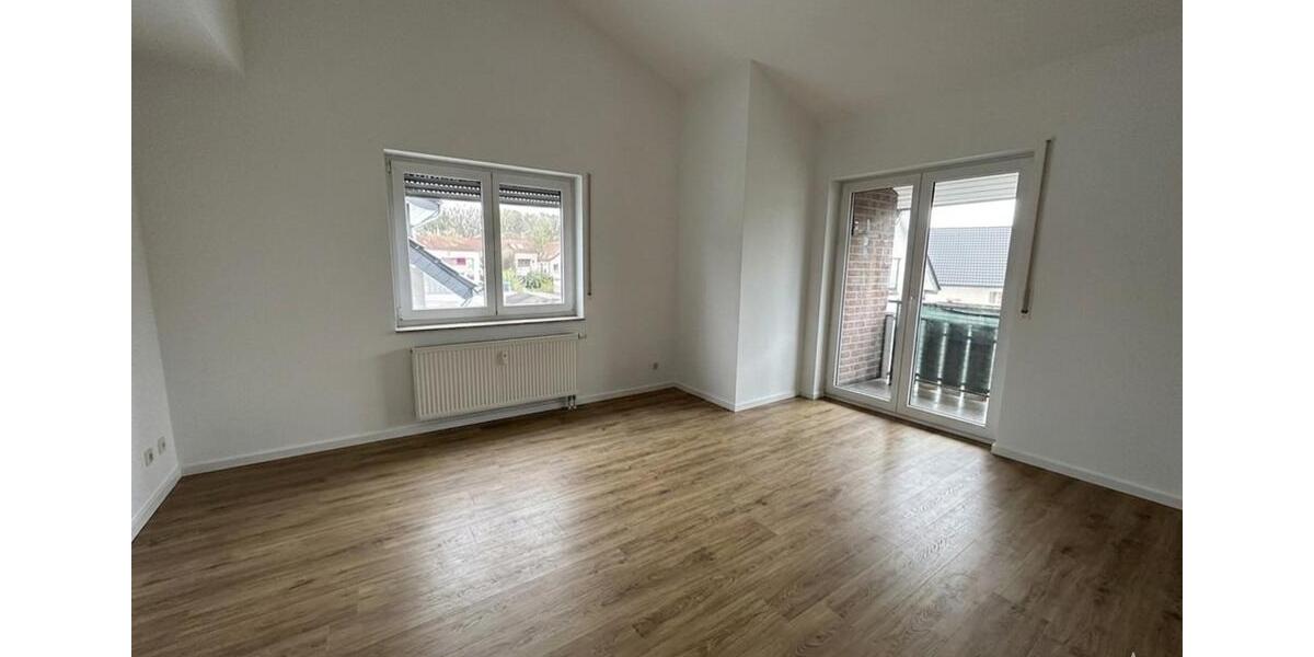 Etagenwohnung Steinhagen - 5 Zimmer, 125 m&sup2;, 1.250&euro; | Angebot:26600499