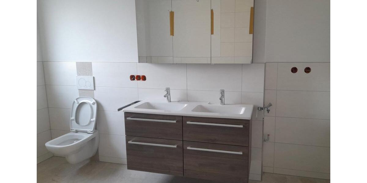 Etagenwohnung Ilshofen - 4 Zimmer, 133 m&sup2;, 1.250&euro; | Angebot:26574167