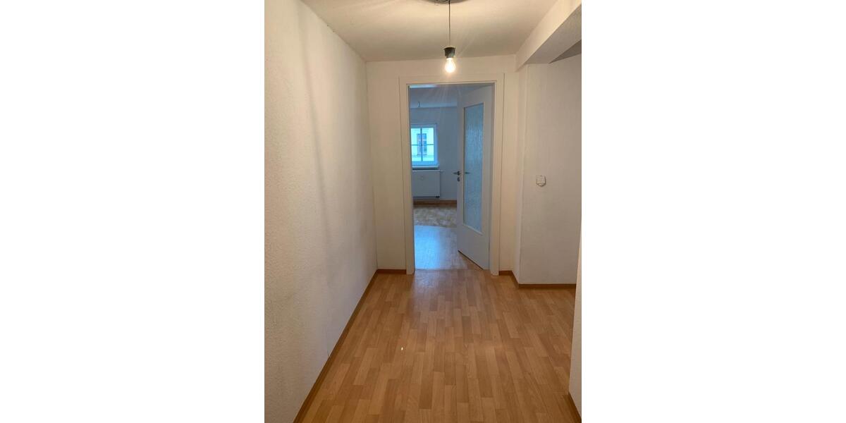 Etagenwohnung Schirgiswalde-Kirschau Kirschau - 2 Zimmer, 71 m&sup2;, 450&euro; | Angebot:26533431