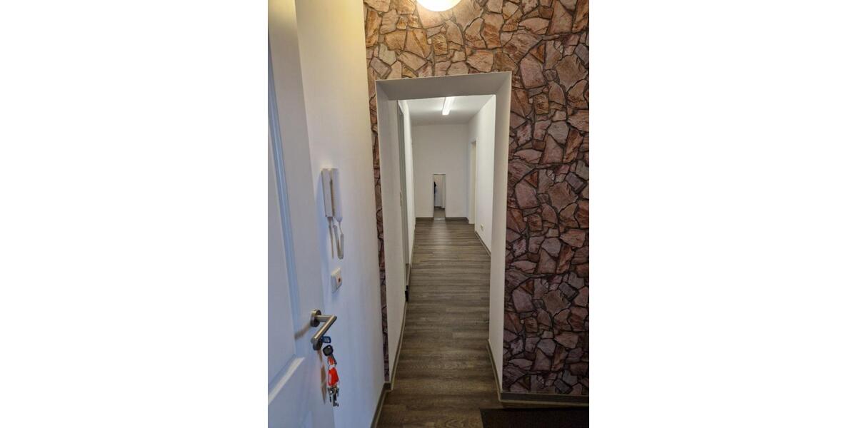 Wohnen auf Zeit Brandenburg an der Havel Bahnhofsvorstadt - 6 Zimmer, 146 m&sup2;, 516&euro; | Angebot:25964546