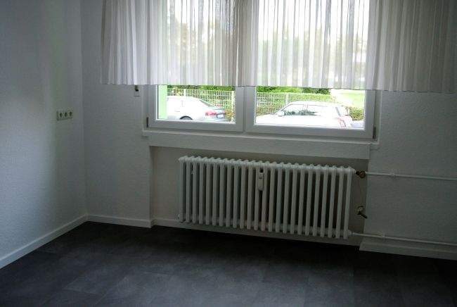 schickesgepflegtes und renoviertes Großraum-Apartment mit Balkon **Hochparterre 1 zimmer