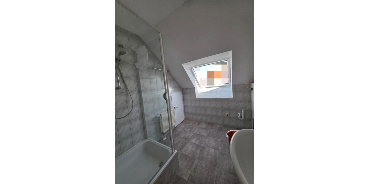 Dachgeschoßwohnung Biberach an der Riß - 3 Zimmer, 64 m&sup2;, 950&euro; | Angebot:25920941