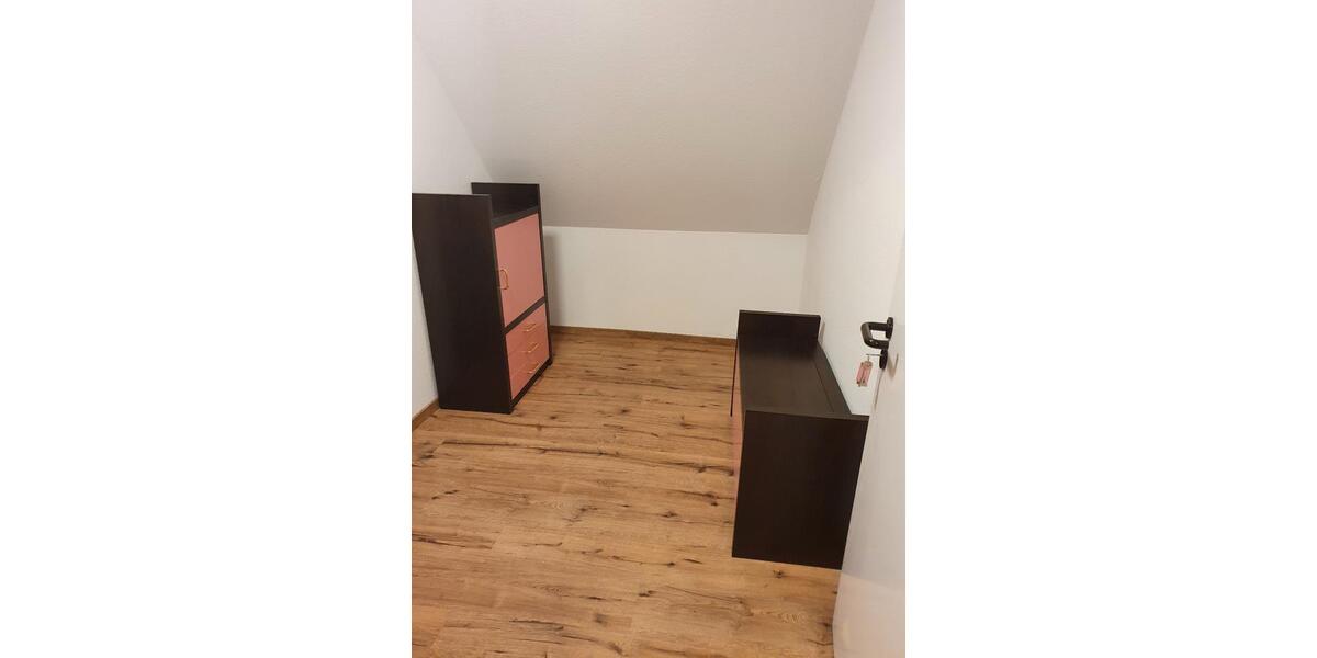 Wohnen auf Zeit Nordhorn Bookholt - 12 Zimmer, 160 m&sup2;, 450&euro; | Angebot:25992019
