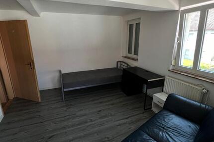 Wohnung Marbach am Neckar - 3 Zimmer, 48 m&sup2;, 490&euro; | Angebot:25983392