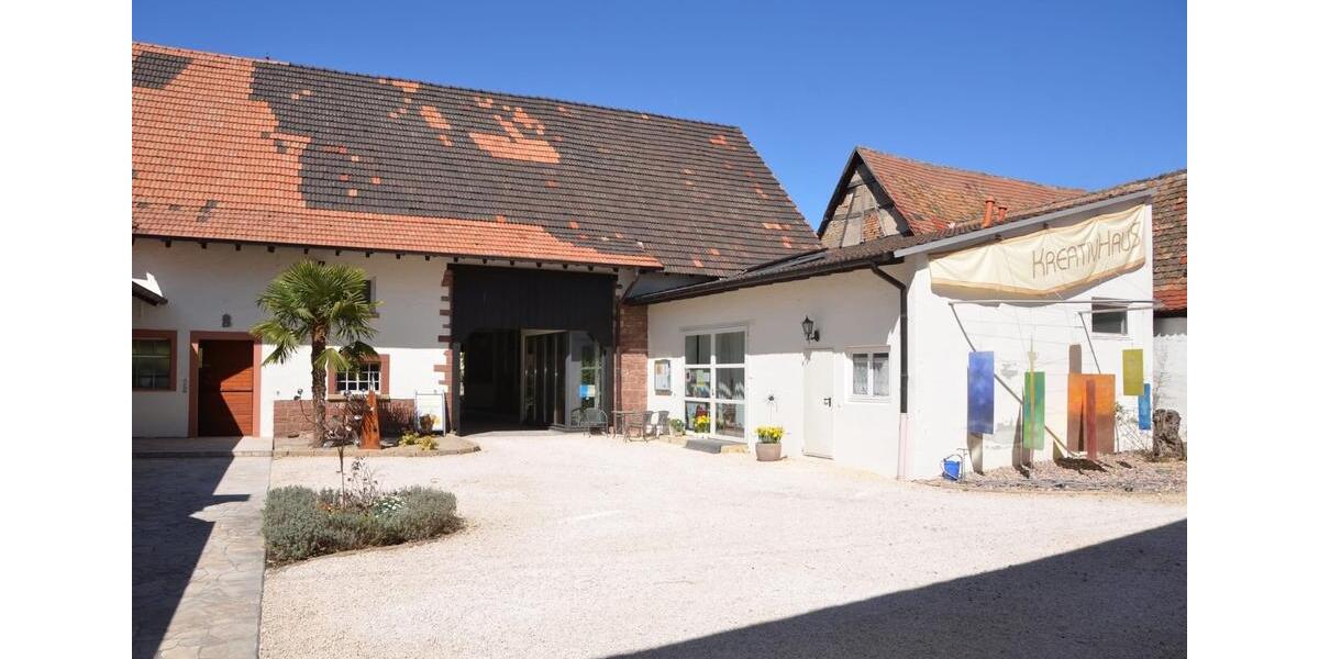 Dachgeschoßwohnung Böhl-Iggelheim Iggelheim - 3 Zimmer, 102 m&sup2;, 1.100&euro; | Angebot:24846921