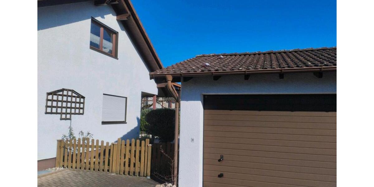 Einfamilienhaus Hockenheim - 4 Zimmer, 159 m&sup2;, 1.850&euro; | Angebot:25623720