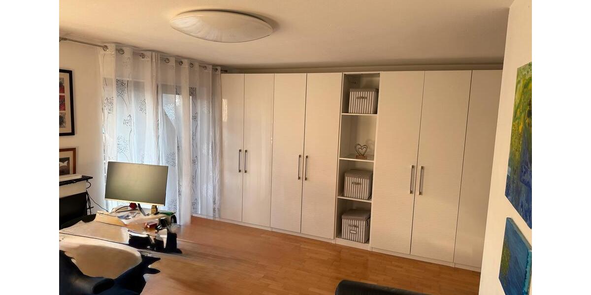 Etagenwohnung München Trudering-Riem - 5 Zimmer, 130 m&sup2;, 2.500&euro; | Angebot:25843466