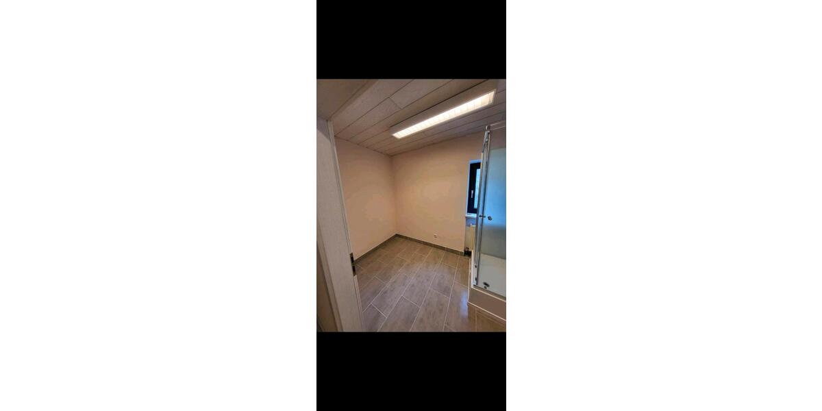 Wohnen auf Zeit Wörth an der Donau - 7 Zimmer, 200 m&sup2;, 470&euro; | Angebot:26127680