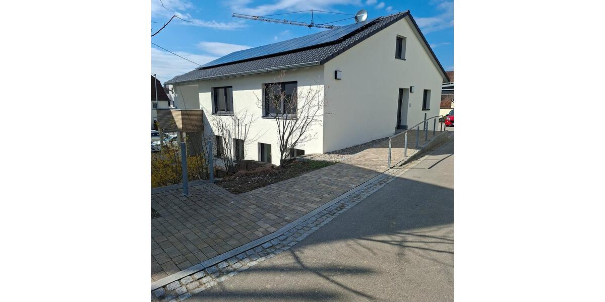 Hochparterre Schwendi - 4 Zimmer, 104 m&sup2;, 1.140&euro; | Angebot:26032186