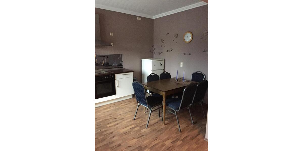 Etagenwohnung Haren (Ems) - 6 Zimmer, 100 m&sup2;, 25&euro; | Angebot:26648724