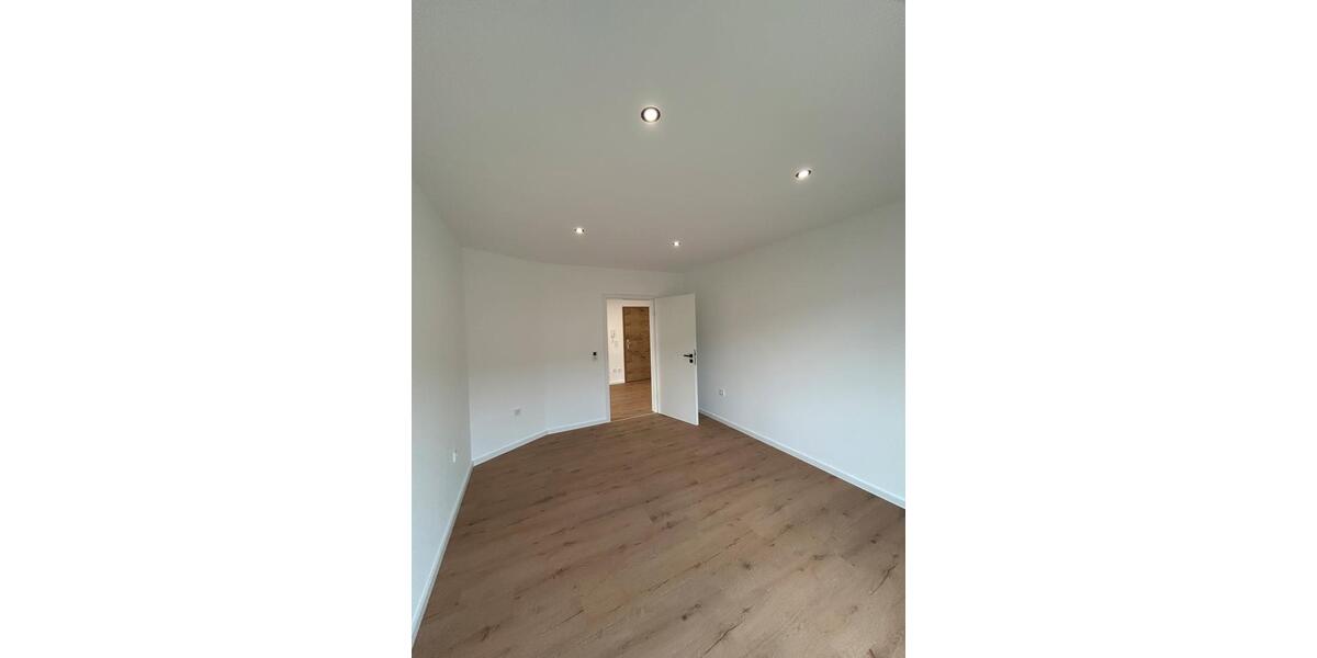 Maisonettenwohnung Bad Neustadt an der Saale - 5 Zimmer, 151 m&sup2;, 1.480&euro; | Angebot:26525646