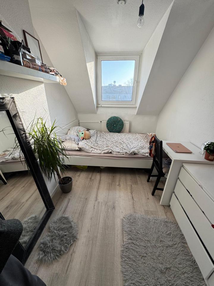 Zimmer 13 qm in 2er WG