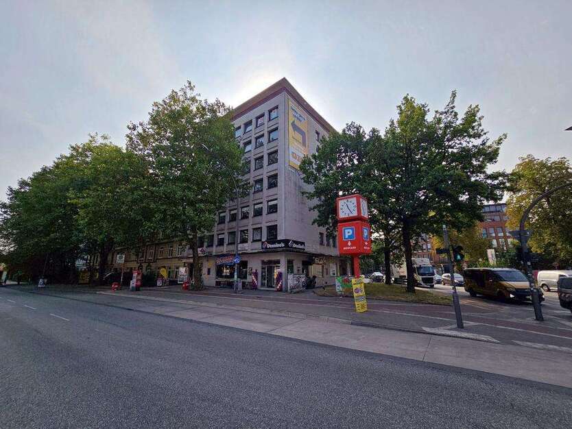 Büro in Hamburg 1.980 € 180 m²