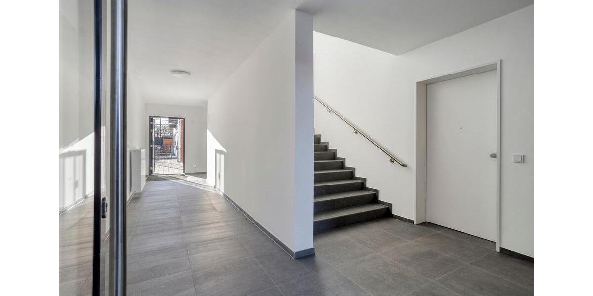 Terrassenwohnung Dortmund Hombruch - 3 Zimmer, 117 m&sup2;, 1.640&euro; | Angebot:25715680