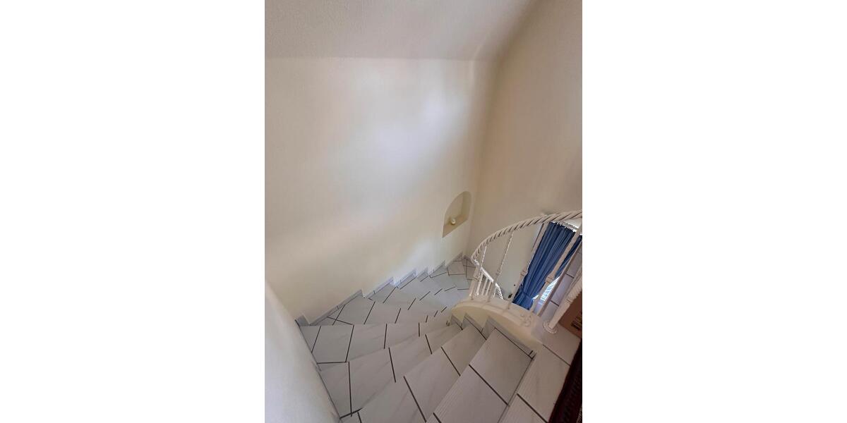 Einfamilienhaus Buxtehude - 2 Zimmer, 183 m&sup2;, 2.700&euro; | Angebot:26091803
