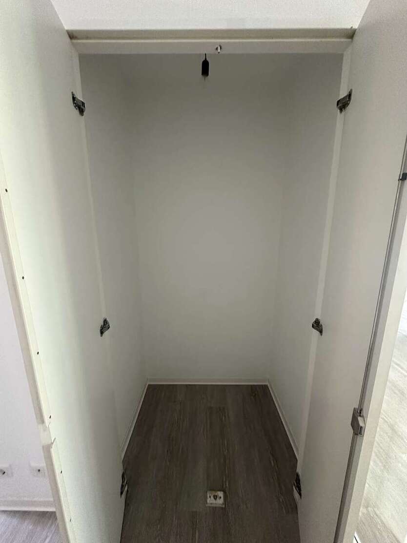 ++ Frisch Sanierte 2-Raumwohnung im blauen Wunder++ 2 zimmer