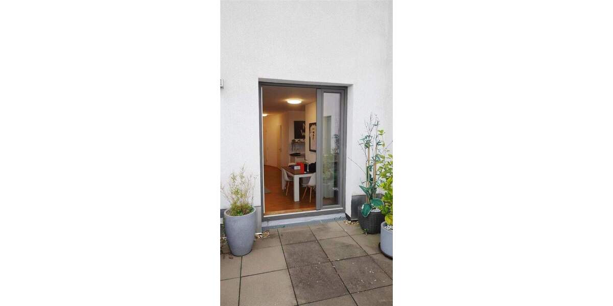 Besondere Immobilie - 3 Zimmer mit Sonnenterrasse, Balkon, Fernblick, EBK, Fußbodenheizung, 2 Bäder 3 zimmer