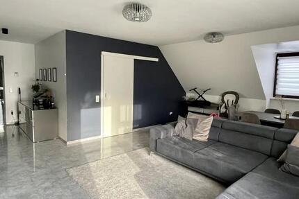 Wohnung Grevenbroich - 3 Zimmer, 90 m&sup2;, 1.080&euro; | Angebot:26045516