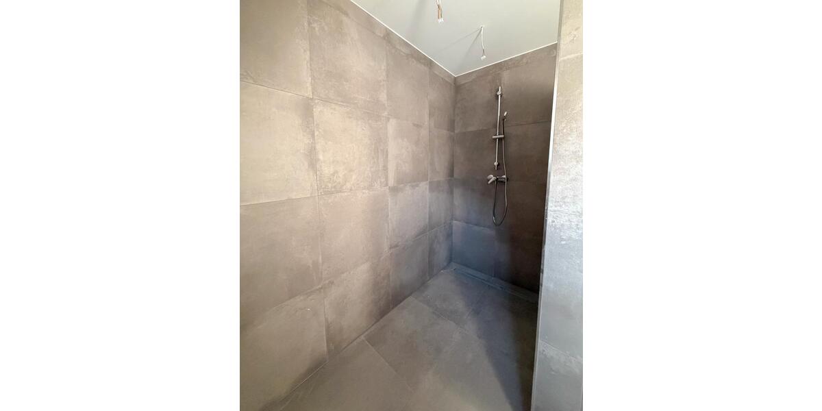 Dachgeschoßwohnung Gronau (Westfahlen) - 3 Zimmer, 92 m&sup2;, 1.330&euro; | Angebot:24149068